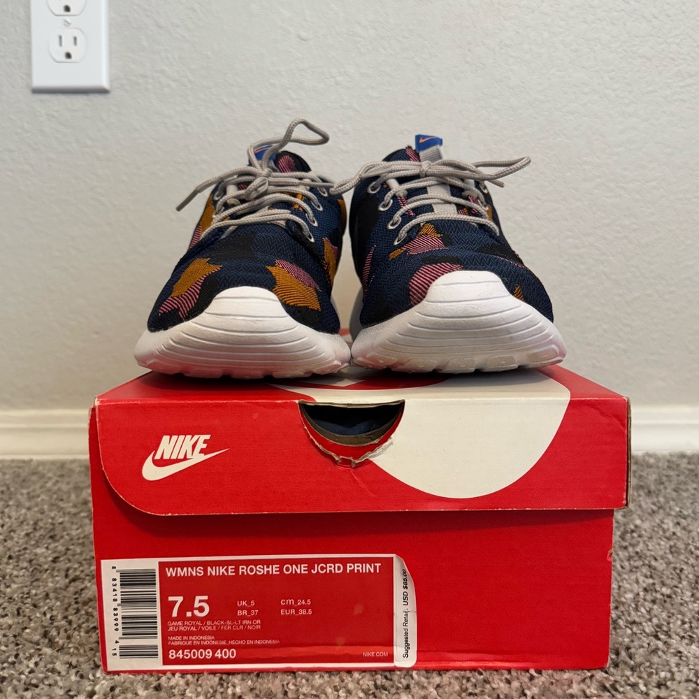 Y2K 2010 Nike Roshe One Knit Jaquard Print BRAND NEW WITH BOX - Picture 4 of 6